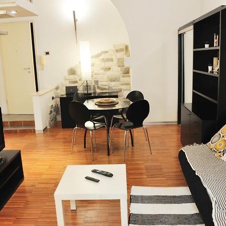 Ciro Piazza Unita Italia Apartment Trieste Luaran gambar